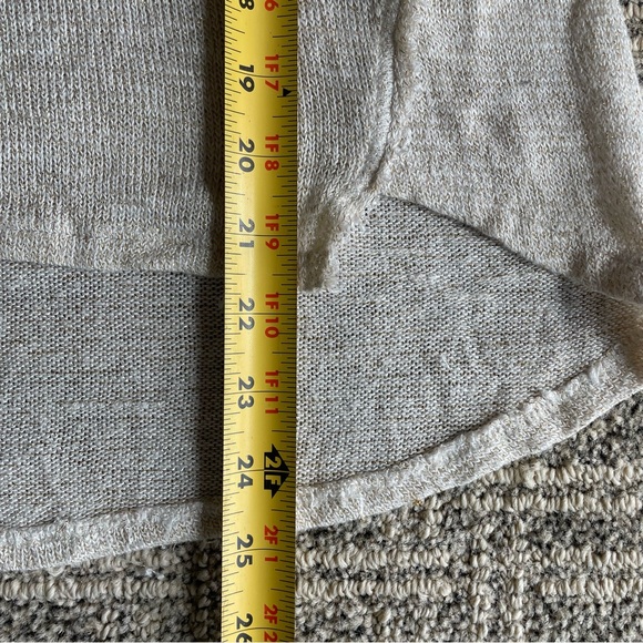 Free People We the Free light sweater - Size M - Picture 9 of 9